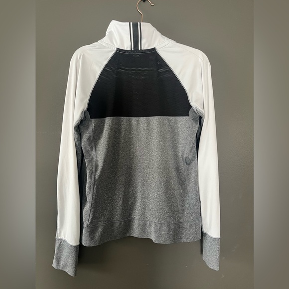 Two PINK jackets! Both included in price💓 - Picture 2 of 4